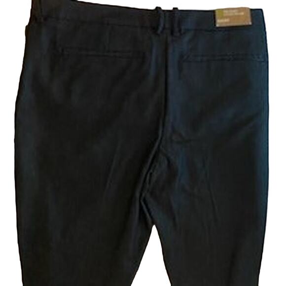 Mossimo Size 14 Fit 3 Dress Faux Jean Bermuda Shorts-NWT - Picture 4 of 6